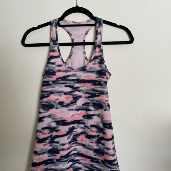 Lululemon Tank Top Racerback - Picture 3 of 4